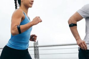 Brustgurt vs. Armbänder vs. Smartwatch Herzfrequenzmesser