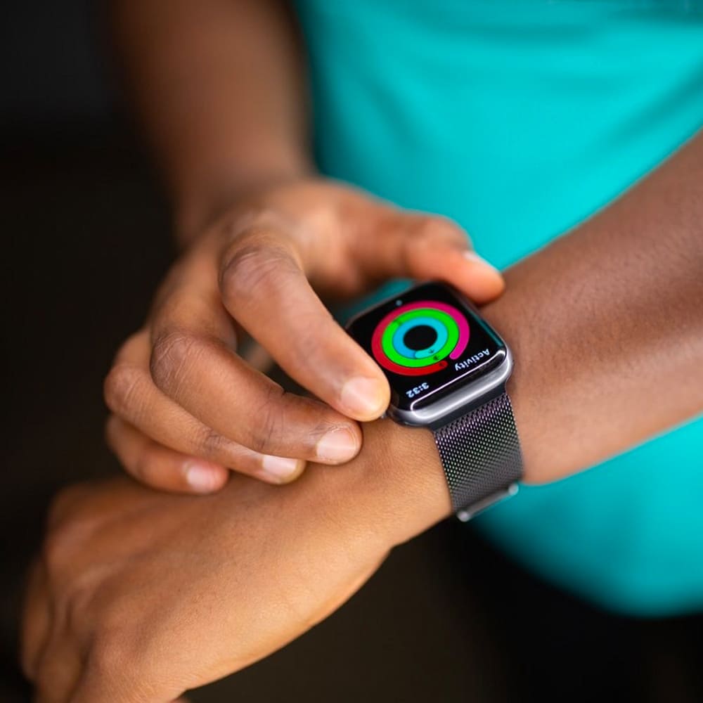 smartwatch-heart-rate-monitor